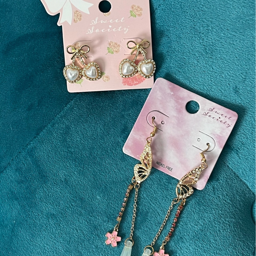 Sweet Society Hot Topic Earrings